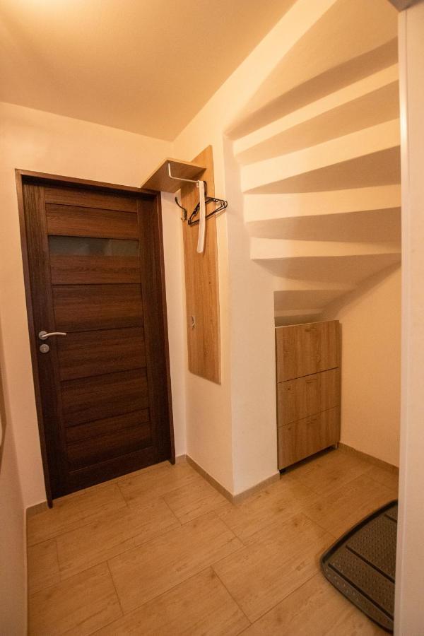 Apartment Blehovi Mala Velen Exterior foto